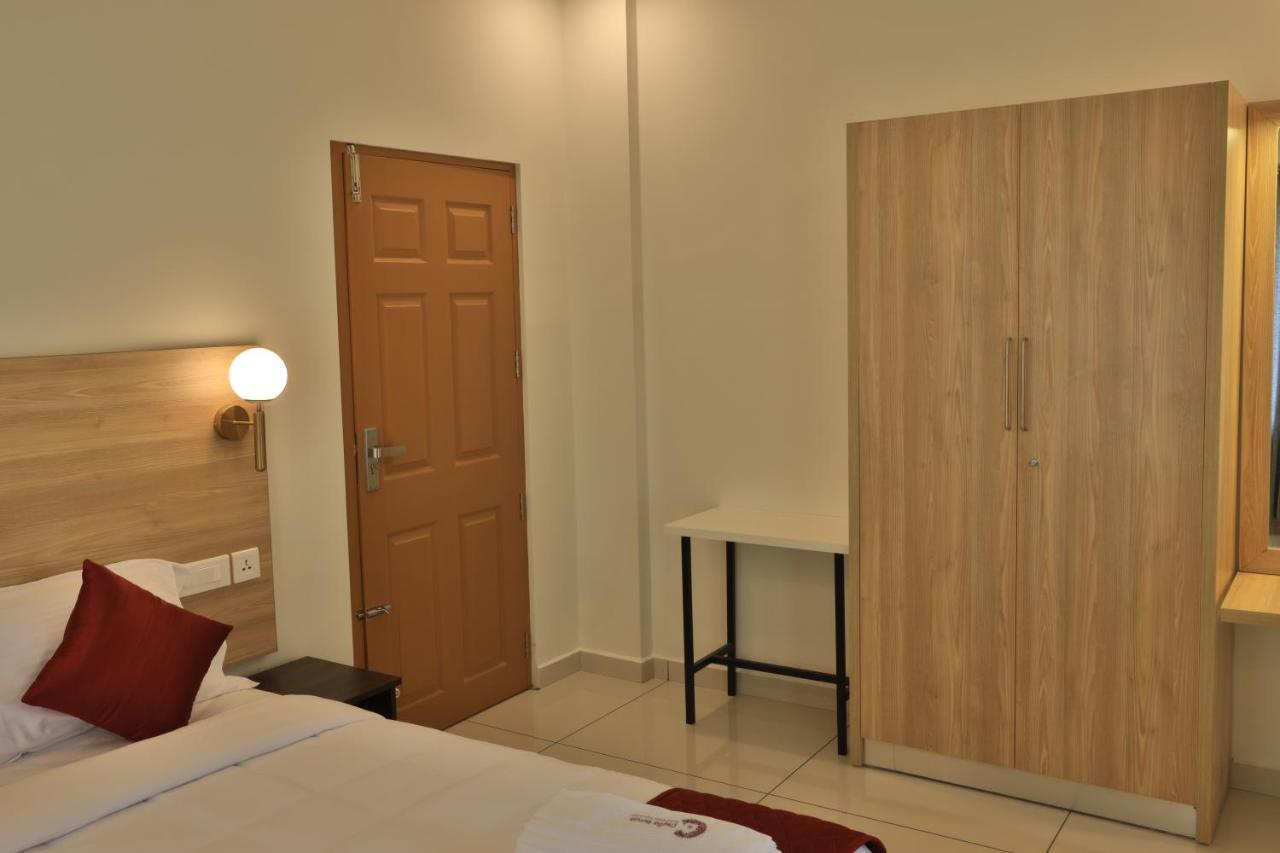 Castle Brook Residential Homestay Tiruvalla Exterior photo